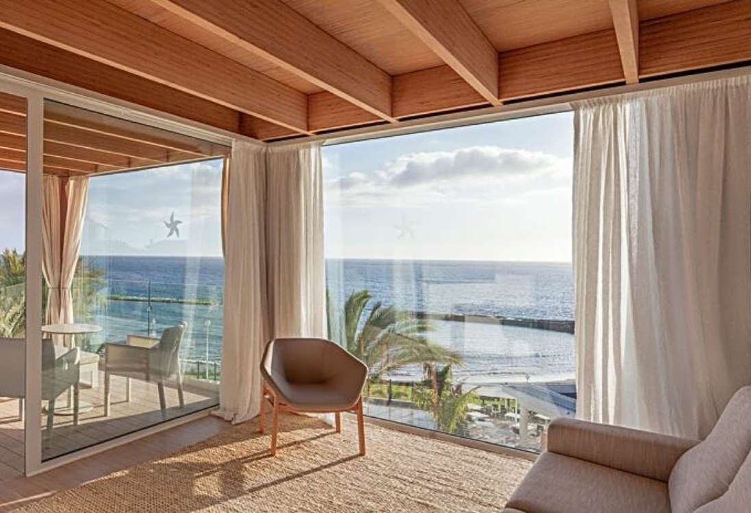 Cristalerias en Gran Canaria • Vitecan • Tendencias en Decoración con Vidrio en 2025